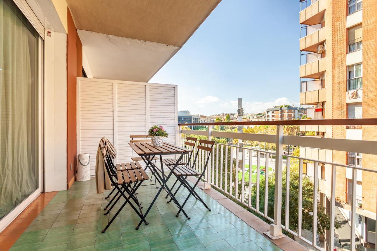 Apartament Flateli Paris Barcelona Zewnętrze zdjęcie